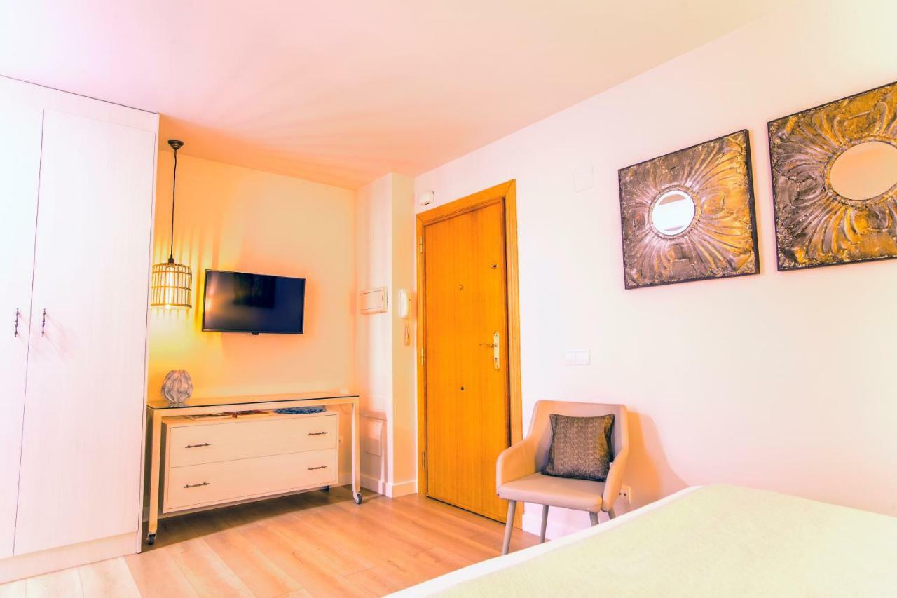 Apartamento Malaga Beach Exterior foto