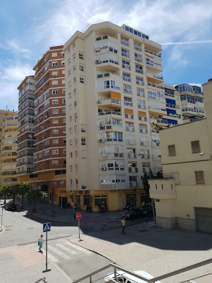 Apartamento Malaga Beach Exterior foto